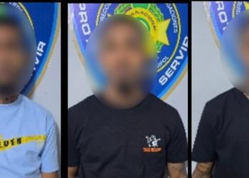 Policía arresta a tres personas vinculadas a asalto en Santiago