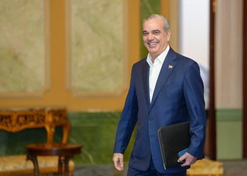 Gobierno del presidente Abinader alcanza cobertura récord del 93% en educación primaria, según datos de la UNESCO