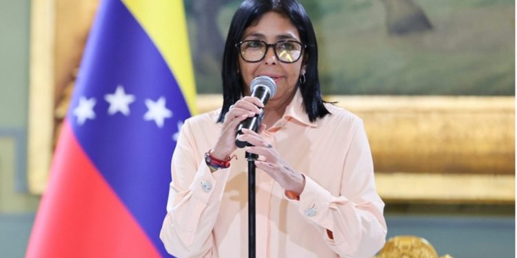 Venezuela firma acuerdo con empresas de Reino Unido, EAU y Catar para explotación de gas