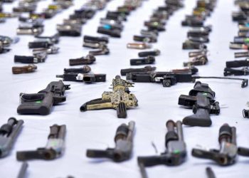 Ocho de cada diez armas de fuego incautadas por Aduanas fueron decomisadas en el puerto de Haina