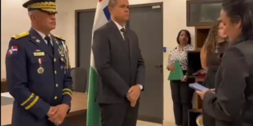 Ernesto Rafael Rodríguez García asume como nuevo director de la Policía Nacional