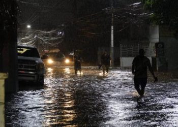 ONDA TROPICAL INCREMENTARÁ LAS LLUVIAS ESTA NOCHE