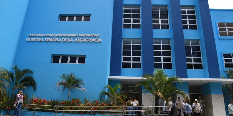 Comisión de Diputados detectó que tres de 17 bebés en Maternidad La Altagracia murieron por infecciones