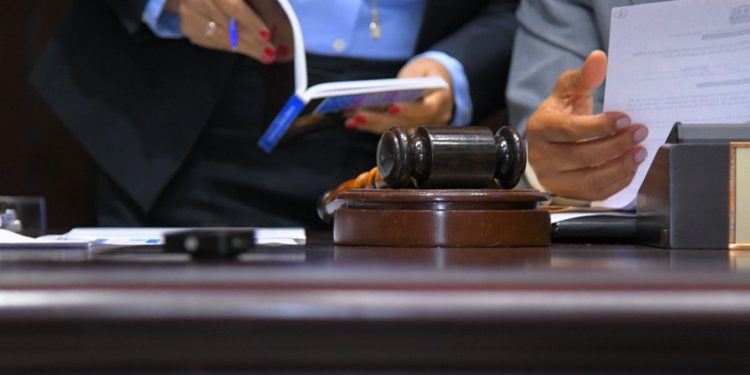 Diputados aprueban castigar con hasta RD$2 millones a empresas que violen niveles de calidad