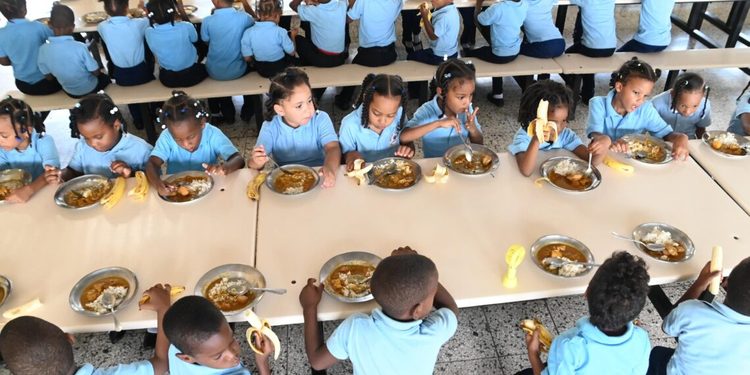 INABIE: Adjudicación a suplidores del almuerzo escolar “no es un cheque en blanco”