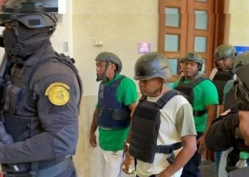 Envían a juicio a un coronel y capitán por robo municiones
