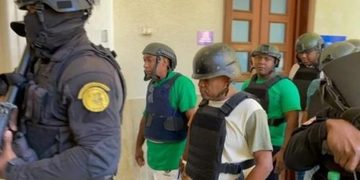 Envían a juicio a un coronel y capitán por robo municiones