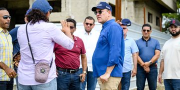 Alcalde Ulises Rodríguez supervisa construcción de Estación Central de Bomberos en El Dorado