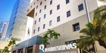 Banreservas promoverá nuevas inversiones turísticas en Top Resa 2026