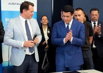 Air France y RD renuevan acuerdo para mantener vuelos directos hasta 2027
