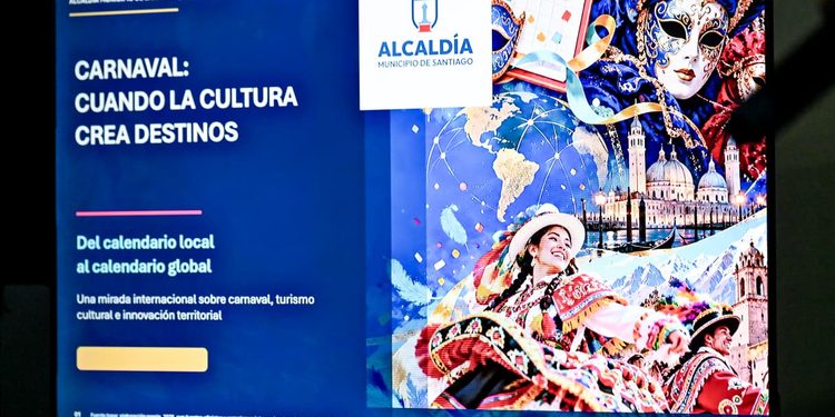 Alcaldía de Santiago promueve una visión del Carnaval como patrimonio vivo, innovación y motor de turismo cultural