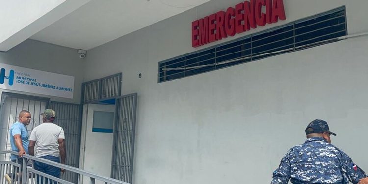 Hombre muere durante presunto enfrentamiento con agentes de la DICRIM en Santiago Oeste
