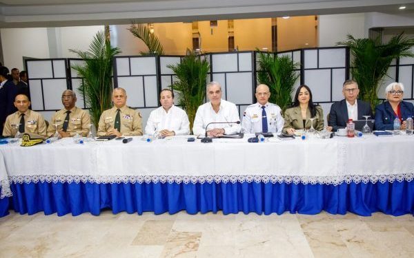 Presidente encabeza reunión sobre seguridad ciudadana