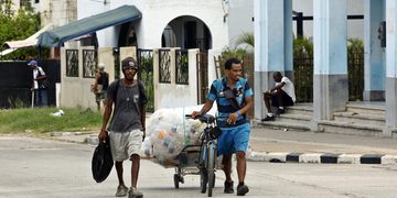 Cuba crea las bases para la entrada del mercado en su economía
