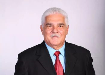 Alcaldía de Santiago lamenta fallecimiento del destacado cronista de arte Claudio Concepción