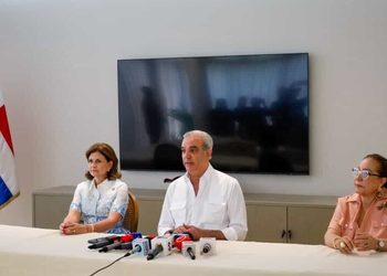 Presidente Abinader dice que RD negocia con EE. UU. sobre decreto que protege producción de arroz