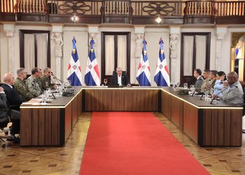 Presidente Abinader advierte no permitirá bandas haitianas a menos de 20 kilómetros de la frontera y asegura la misma se encuentra en su mayor nivel de protección