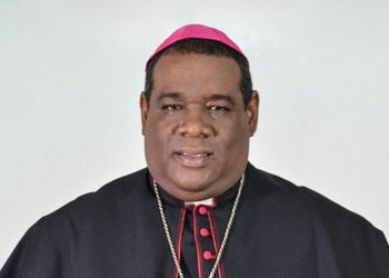Castro Marte pide a Pro Consumidor reforzar supervisión de precios de la canasta básica