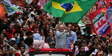 Lula y Bolsonaro listos para los comicios de mañana domingo
