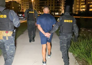 DNCD y Guardia Civil de España atrapan a un supuesto capo en Punta Cana