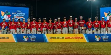 Dominicana se queda con plata tras perder la final ante USA en Mundial de Béisbol U15