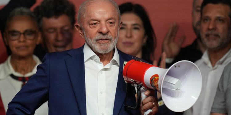 Lula inicia los ataques contra Bolsonaro