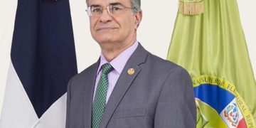 Ingresan en Clínica Abreu, presidente Tribunal Superior Electoral; será intervenido quirúrgicamente