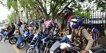 Los cascos de los motoristas son poco higienizados
