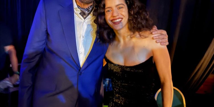 Juan Luis Guerra a Rosalía: “Gracias por tu creatividad que siempre busca lo sublime”