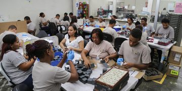Indotel y Consejo de Zonas Francas capacitarán a 6,000 trabajadores en habilidades digitales