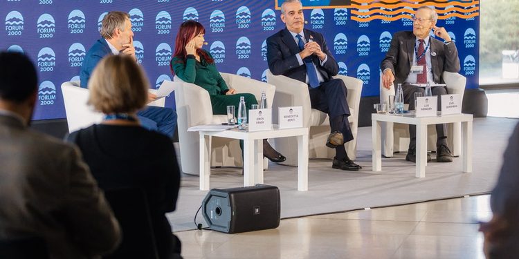 Presidente Abinader y viceprimer ministro y ministro de Asuntos Exteriores de Italia, Tajani, acuerdan fortalecer la cooperación económica, las inversiones y la seguridad entre República Dominicana e Italia