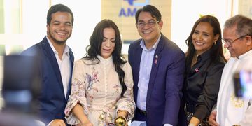 AMAD celebró su reapertura en Santiago con charla educativa sobre prevención del cáncer de mama
