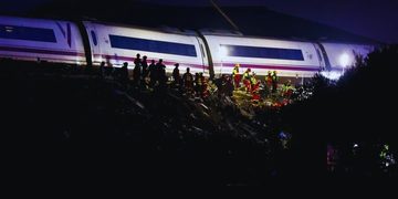 Ascienden a 74 los fallecidos por el accidente ferroviario de España