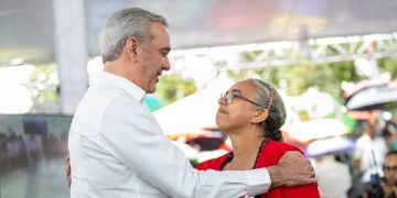 Presidente Abinader encabezará el lanzamiento del programa “El Presidente en el Barrio”, inaugurará obras, entregará títulos de propiedad, apartamentos, y encabezará jornadas sociales este sábado y domingo en el Gran Santo Domingo y Santiago