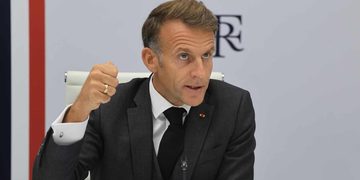 El G7 acuerda liberar hasta 100 millones de barriles de diésel y petróleo para contener los precios