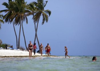 Banco Mundial proyecta crecimiento de 4.7 % para RD, frente al 2.2 % de América Latina