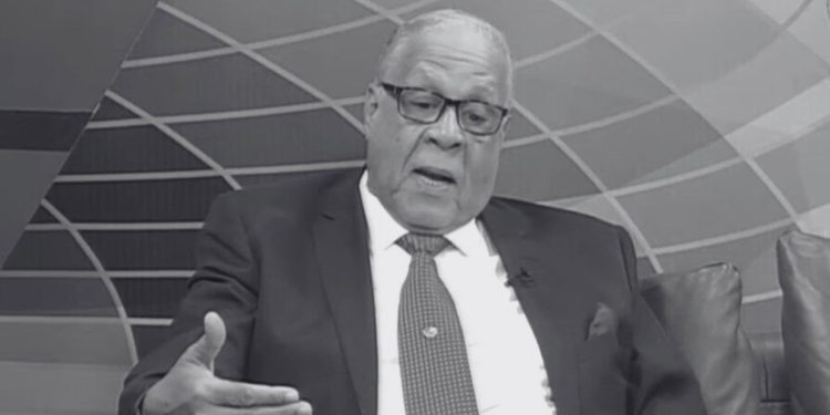 Fallece el periodista Freddy Sandoval