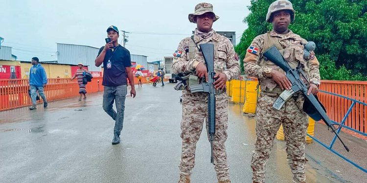 Desaparición de cuatro salvadoreños tensa la frontera con Haití