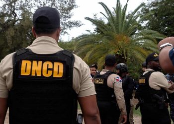 Dos agentes de inteligencia de la DNCD son acusados en Florida por conspiración para traficar cocaína
